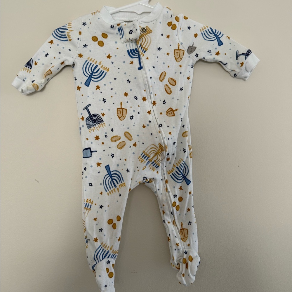 Pottery Barn Kids White and Blue Hanukkah Footie